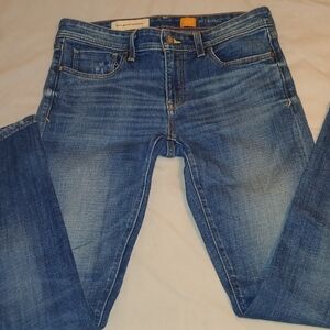NWOT PILCRO size 27 Indigo Straight Jeans